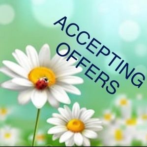 🌺 accepting offers 🌺